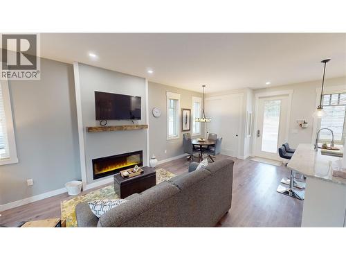 900 BIGHORN Boulevard Unit# 920  Radium Hot Springs, BC V0A 1M0