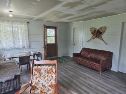 Salon - 