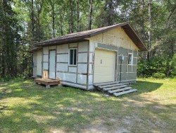 Garage - 