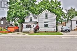 15 CUTTER STREET Central Huron (Clinton), ON N0M 1L0