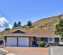 2402 Parkview Drive Kamloops, BC V2B 7J1
