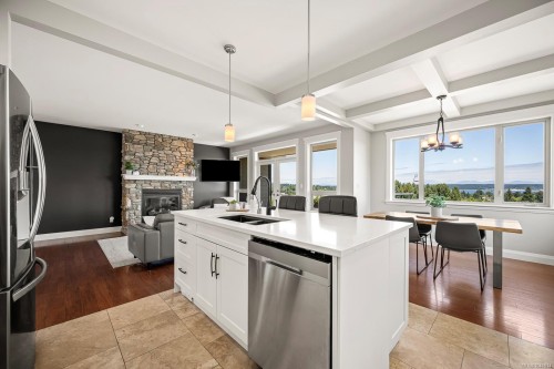 648 Mariner Dr, Campbell River, BC 