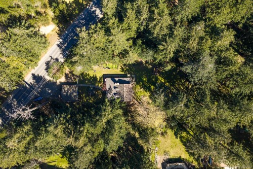 745 Lazo Rd, Comox, BC 
