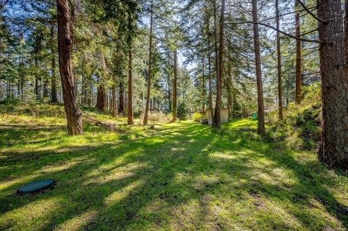 745 Lazo Rd, Comox, BC 