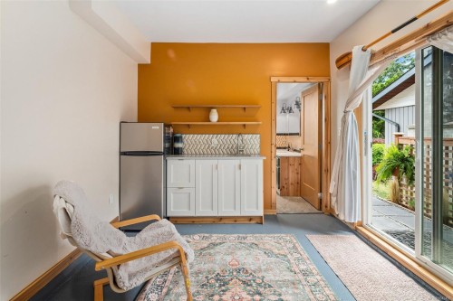 335 Damon Dr, View Royal, BC 