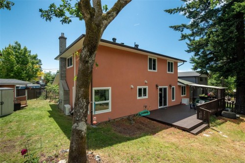335 Damon Dr, View Royal, BC 
