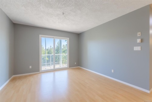 #10-8 White St, Ladysmith, BC 
