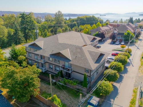 #10-8 White St, Ladysmith, BC 