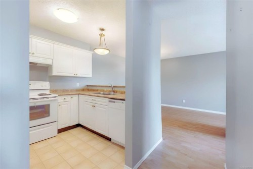 #10-8 White St, Ladysmith, BC 