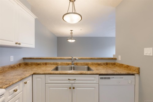 #10-8 White St, Ladysmith, BC 