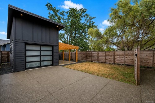 3341 Skinner Rd, Duncan, BC 
