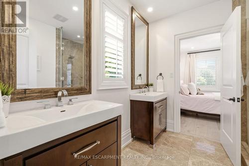336 Newbold Court, Burlington, ON 
