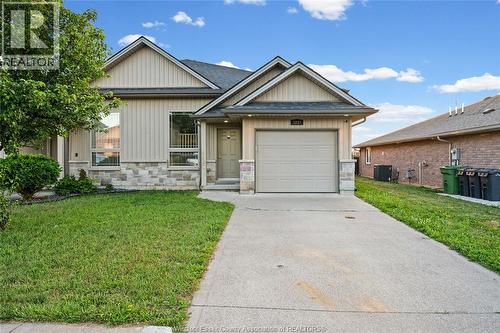 3237 SEVILLE  Windsor, ON N8M 0A3