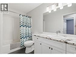 Second Bathroom with Tub - 
