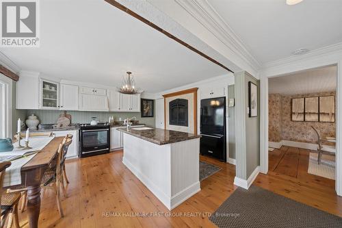 130 Myrtle Road E, Whitby, ON - Indoor Photo Showing Kitchen