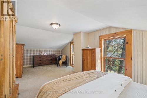 130 Myrtle Road E, Whitby, ON - Indoor Photo Showing Bedroom