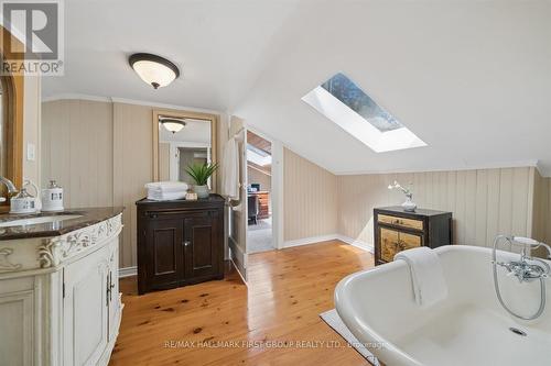 130 Myrtle Road E, Whitby, ON - Indoor Photo Showing Other Room