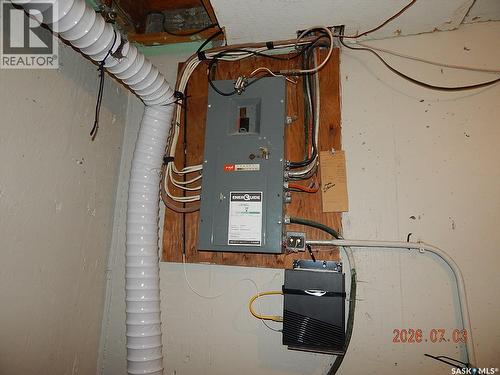 710 3Rd Street E, Assiniboia, SK - Indoor Photo Showing Basement