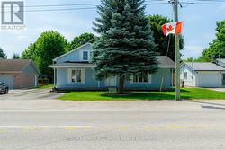 419 MAIN STREET W Norwich (Springford), ON N0J 1X0