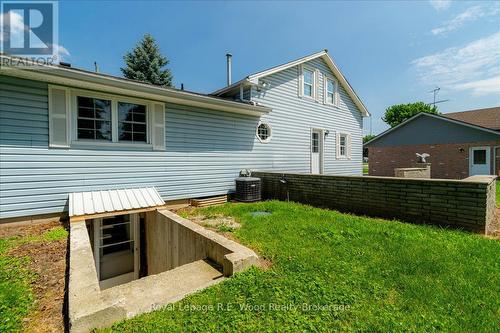 419 Main Street W, Norwich (Springford), ON - Outdoor