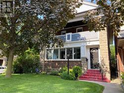 433 WILLARD AVENUE  Toronto, ON M6S 3R4