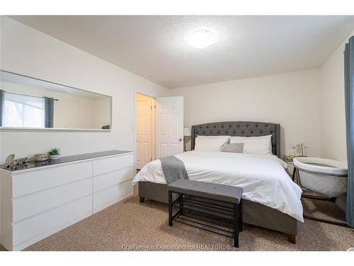 30 St Michael Avenue, Chatham, ON 