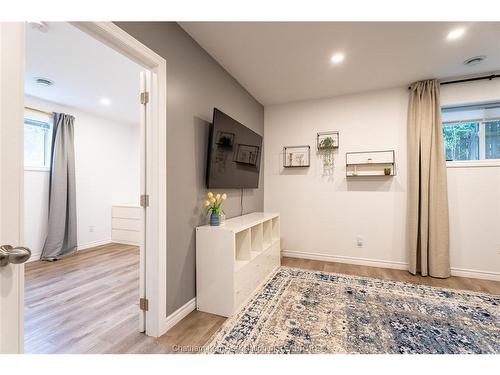30 St Michael Avenue, Chatham, ON 