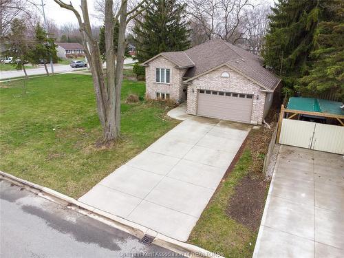 30 St Michael Avenue, Chatham, ON 