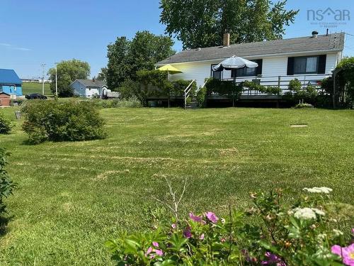 2515 Highway 2, Shubenacadie, NS 