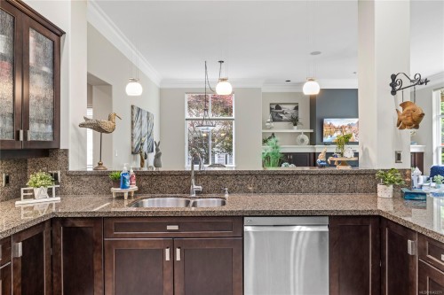 1392 Cape Cod Dr, Parksville, BC 