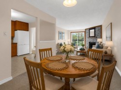 #403-79 Gorge Rd WESTSaanich, BC V9A 1L9