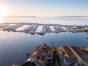 #201-9949 Third St, Sidney, BC 