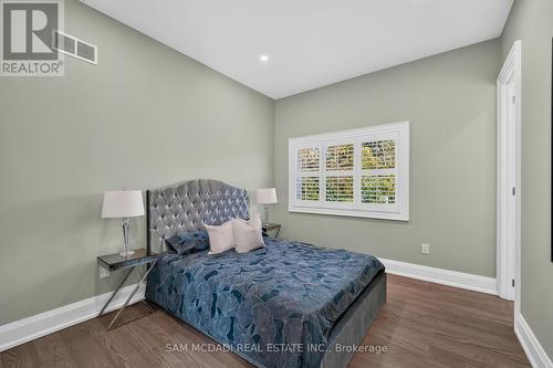 1 Brookside Drive, Mississauga, ON 