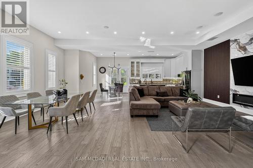 1 Brookside Drive, Mississauga, ON 