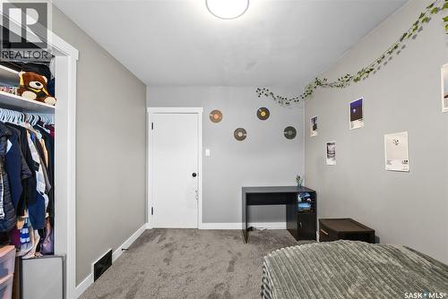 327 Retallack Street, Regina, SK 