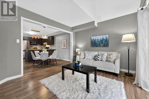 1306 Whitelaw Avenue, Oshawa, ON - Indoor Photo Showing Living Room