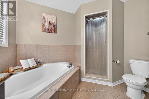 1306 Whitelaw Avenue, Oshawa, ON - Indoor Photo Showing Bathroom