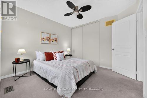 1306 Whitelaw Avenue, Oshawa, ON - Indoor Photo Showing Bedroom