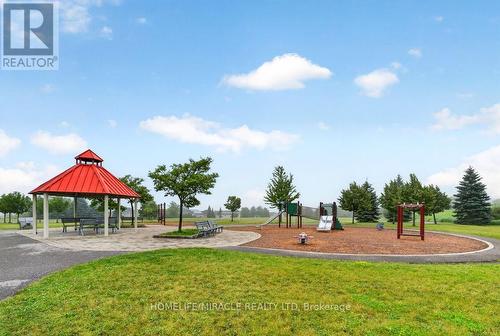 1306 Whitelaw Avenue, Oshawa, ON - Outdoor