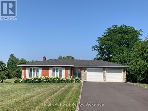 221 First Road E, Hamilton, ON 