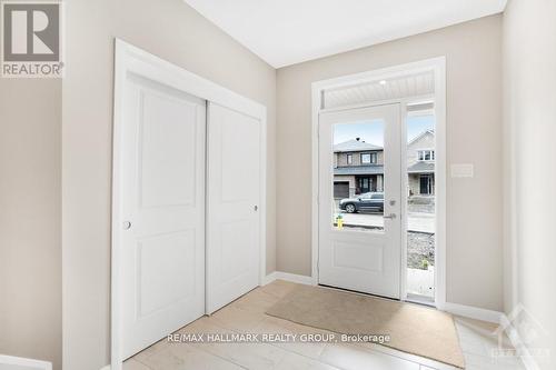 607 IDYLLICE TERRACE , Ottawa, Ontario K4A 5N9 2