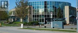 105 3989 HENNING DRIVE  Burnaby, BC V5C 6P8