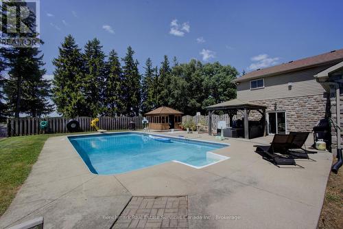 4247 Perth 9 Line, Perth South (Blanshard), ON - Outdoor With In Ground Pool
