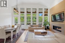 506 3606 ALDERCREST DRIVE  North Vancouver, BC V7G 0A3