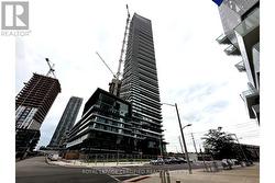 5011 - 448 BURNHAMTHORPE ROAD W Mississauga, ON L5B 0R4