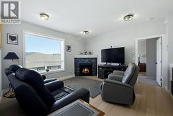 Living room with gas fireplace - 
