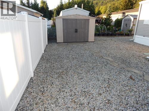 Garden shed .. - 724 Devon Street Unit# Unit  #55, Creston, BC 