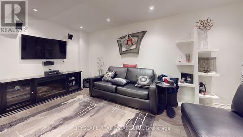 22 Windom Road, Toronto, ON 
