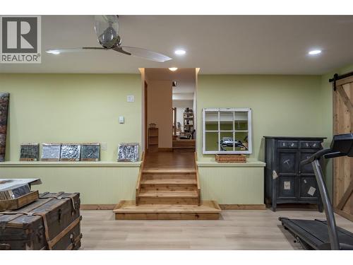 8840 Olson Road, Kaslo, BC - Indoor