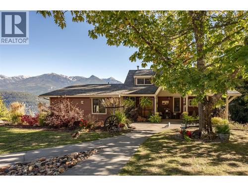 8840 Olson Road, Kaslo, BC - Outdoor
